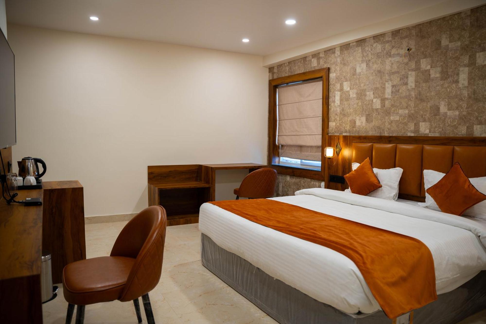 Hotel Orange Bhubaneswar Exterior foto